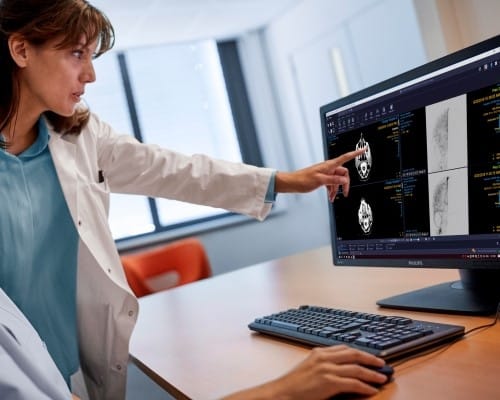 Esc&aacute;ner de patolog&iacute;a serie SG