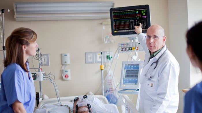 Monitores e Equipamentos de Suporte à vida