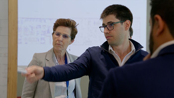 Ajudando a projetar e planejar um instituto de cardiologia de ponta