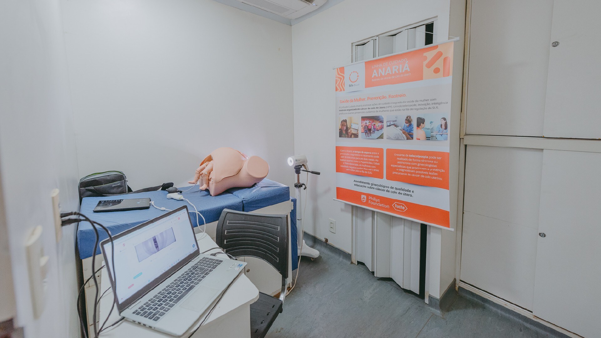 A Fundação Philips, a Philips Brasil e a SAS Brasil comemoram 54.000 consultas em primeiro ano de parceria, fortalecendo o acesso e o treinamento de profissionais por meio do Living Lab