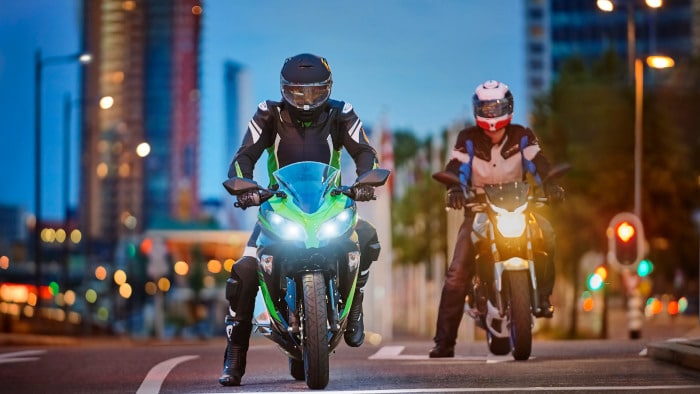 Luzes para motociclos