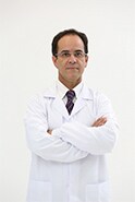 Dr. Flavio Neves