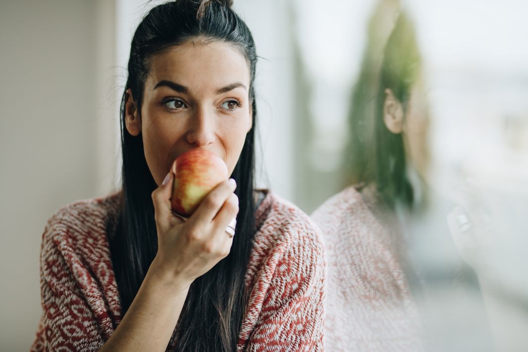 De pele opaca a pele radiante graças à alimentação