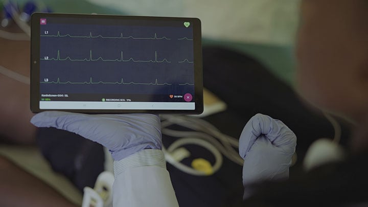 O papel fundamental do ultrassom móvel para melhorar o atendimento cardíaco em ambientes carentes