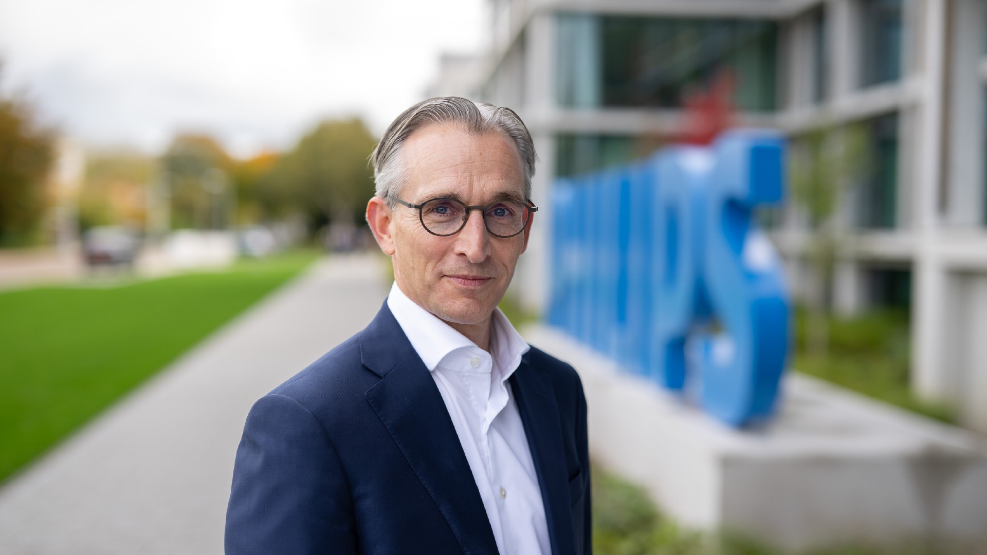 Philips anuncia proposta de recondução de Roy Jakobs como CEO